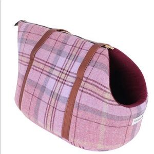 Teddy Maximus luxury dog carrier